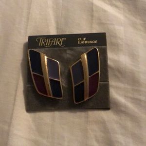 Trifari clip earrings